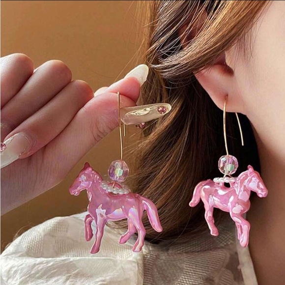 ⭐️Pink Pony Earrings! - Picture 2 of 5